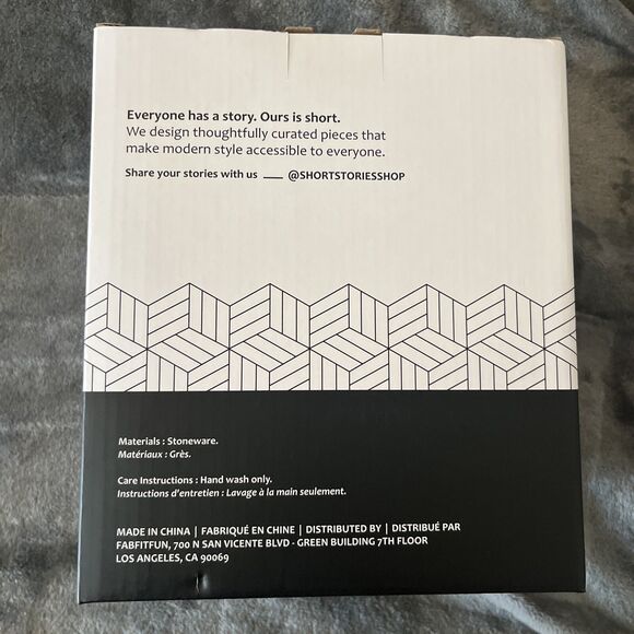 NEW In BOX Short Stories Led Indoor Planter Modern LED Indoor Planter - Picture 4 of 8